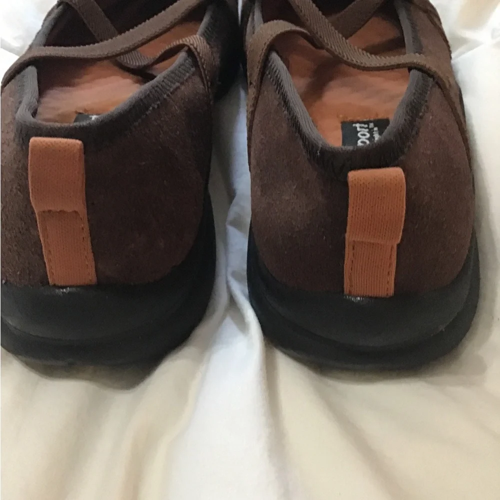 Women’s size 7 flexible sport slip on shoes cc - Picture 5 of 7